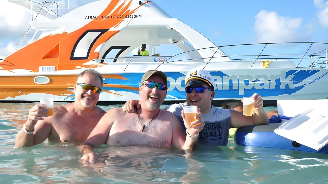 Party boat catamaran excursion (Taino Bay and amber cove) — Guided tour and outdoor activity
