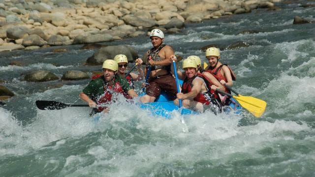 Savegre River Rafting and Waterfall Adventure — Guided tour and outdoor activity