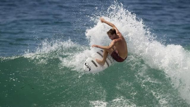 Uvita: Best Surfing Experience - 3 Hours Private Lessons — Guided tour and outdoor activity