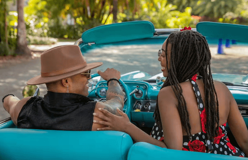 Varadero Classic Car Ride — Guided tour and outdoor activity