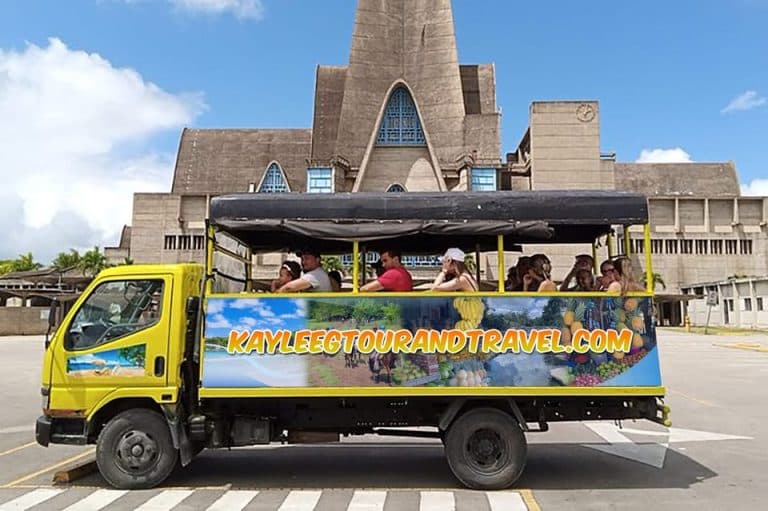 Punta Cana: Safari Outdoor Adventure with Hotel Pickup — Guided tour and outdoor activity