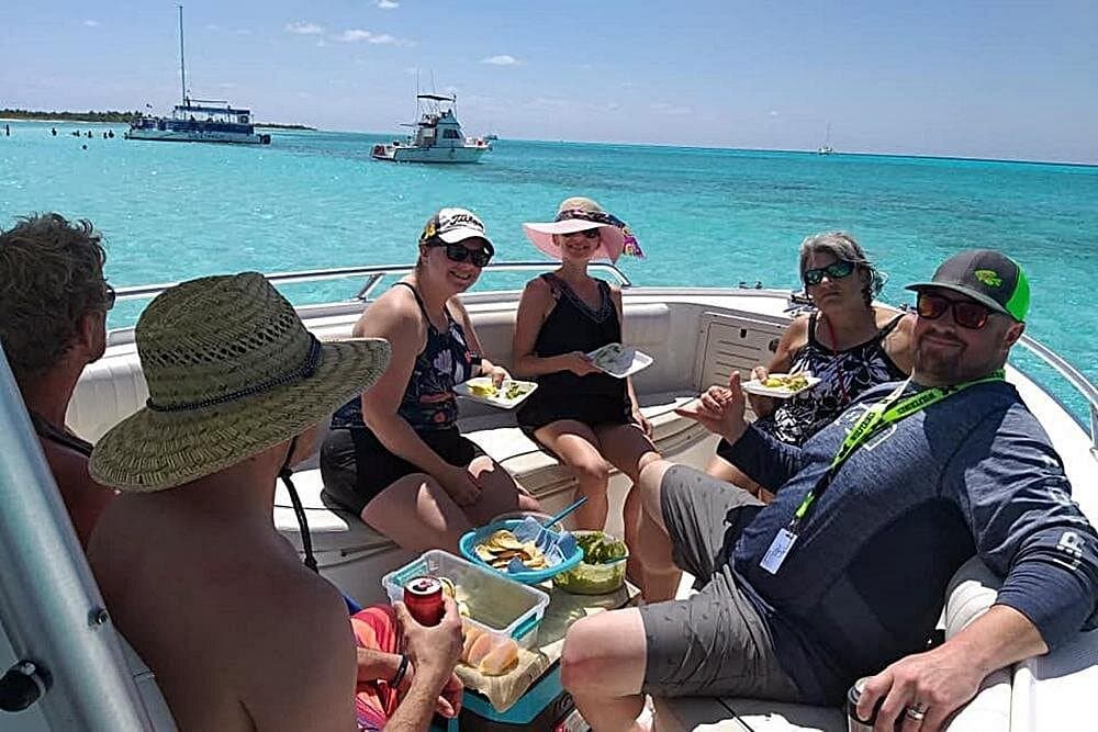 "First Lady" Private Snorkel & El Cielo Sandbar Combo — Guided tour and outdoor activity