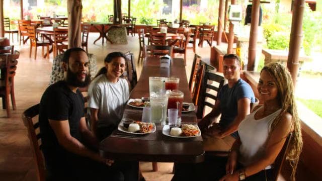 Manuel Antonio Quepos Zip Lining Tour with Lunch — Guided tour and outdoor activity