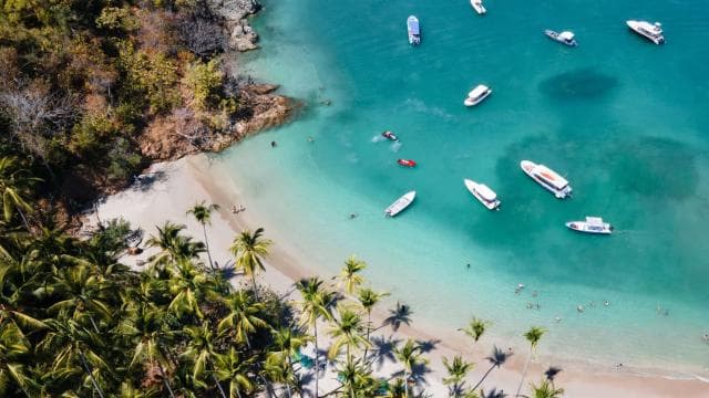 San José: Tortuga Island Tour with Snorkeling and Lunch — Guided tour and outdoor activity