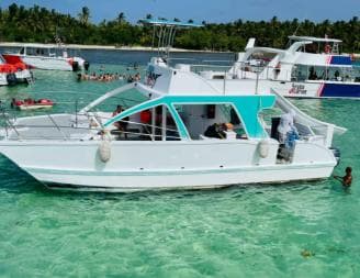 Party Boat From Punta Cana, Open Bar and transportation included — Guided tour and outdoor activity