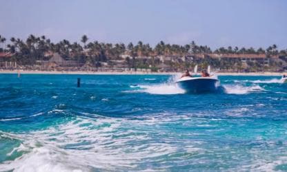 Guided Speedboat Experience on the Coast: Punta Cana — Guided tour and outdoor activity