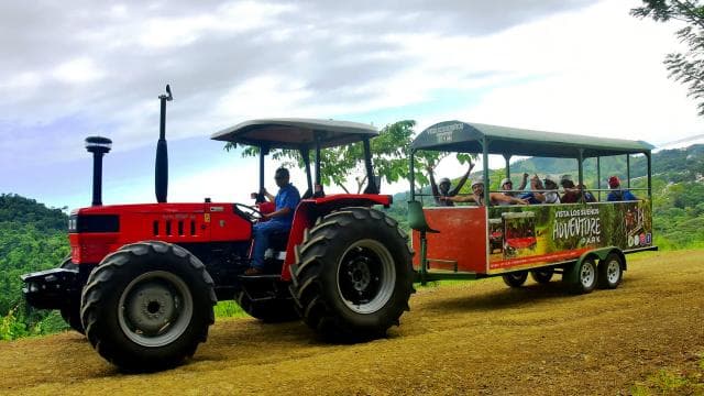 Jaco Beach: Full-Day ATV, Zip Line, and Horse Riding w/Lunch — Guided tour and outdoor activity