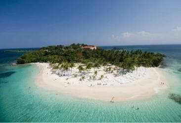 Z Bayahibe: Pozorování velryb Samanà a prohlídka ostrova Bacardi — Guided tour and outdoor activity