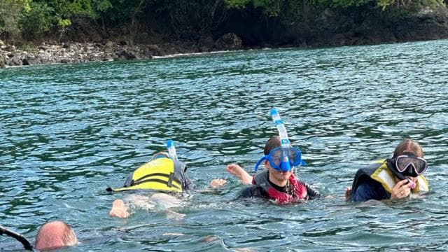 Manuel Antonio: Ocean Kayak and Snorkeling in Biesanz Beach — Guided tour and outdoor activity