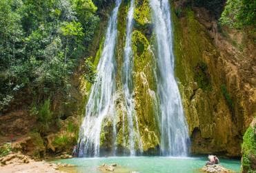 El Limón: Waterfall Horseriding Tour with Lunch — Guided tour and outdoor activity