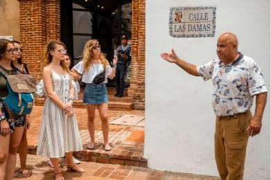 Santo Domingo Tour with caves from Punta Cana — Guided tour and outdoor activity