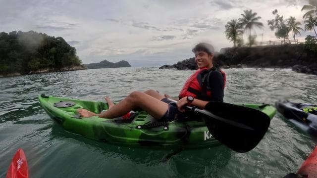 Manuel Antonio: Ocean Kayak to Biesanz Beach & Snorkling — Guided tour and outdoor activity