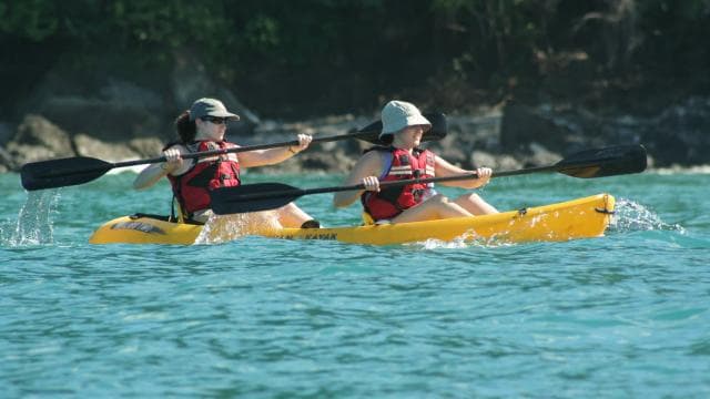 Quepos: Ocean Kayaking and Snorkeling — Guided tour and outdoor activity