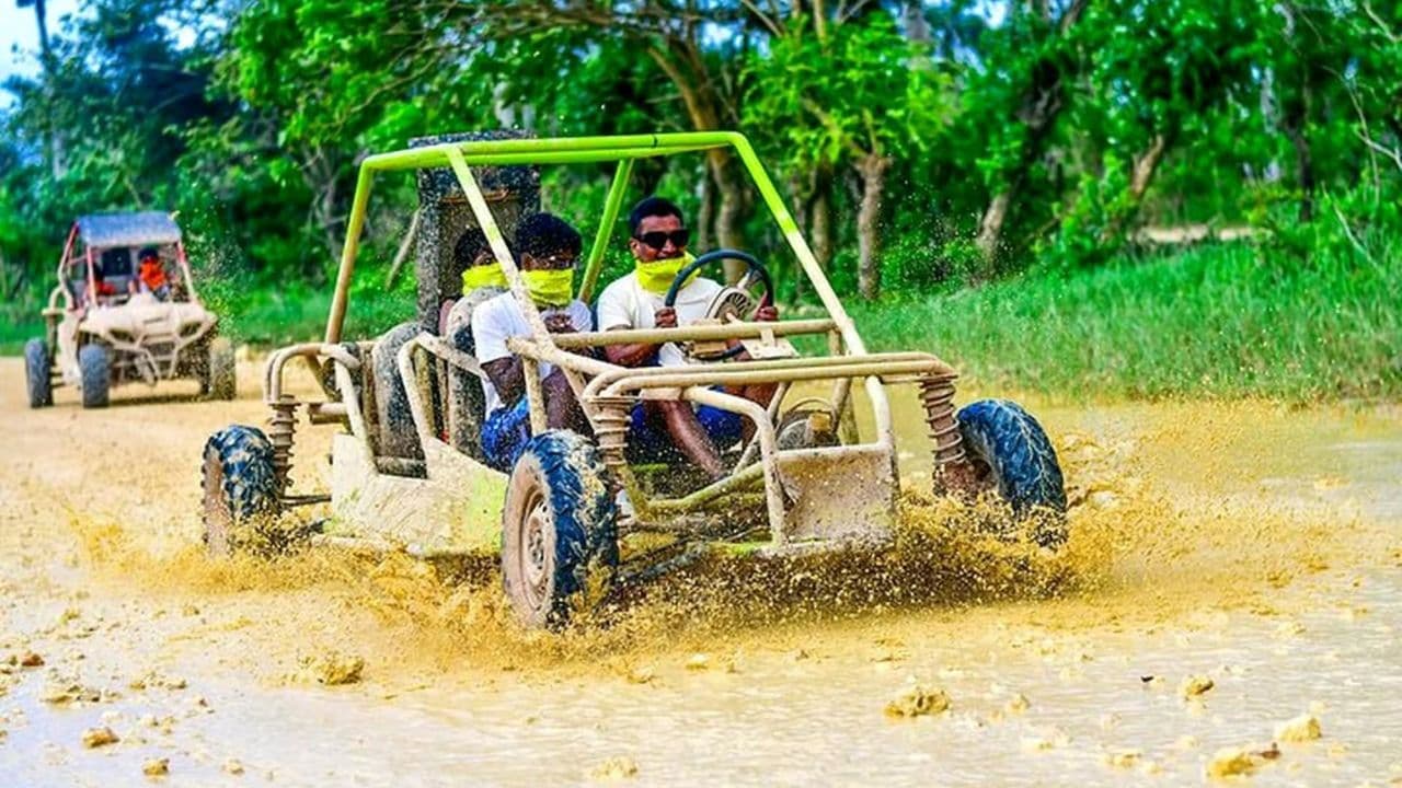 Punta Cana: Buggy Tour with Beach and Cenote — Guided tour and outdoor activity