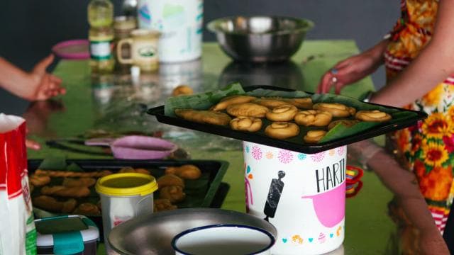 Costa Rican Bread Making in Monteverde — Guided tour and outdoor activity