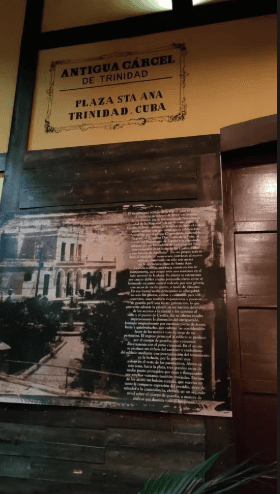 Free Pub Crawl — Guided tour and outdoor activity
