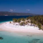 Samana: Guided Day Trip with Buffet Lunch and Whale Watching — Guided tour and outdoor activity