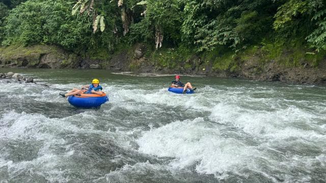 La Fortuna: Arenal River Tubing Adventure — Guided tour and outdoor activity