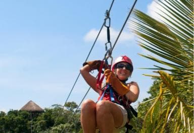 El Limón: Aventura cu tirolina — Guided tour and outdoor activity