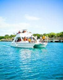 La Romana: Scuba Diving in Catalina Island — Guided tour and outdoor activity