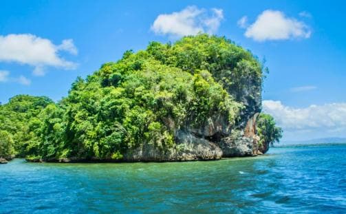 Los Haitises Boat Ride + Caño Hondo Natural Pools — Guided tour and outdoor activity