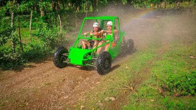 Dominikana 4 w 1: Buggy/Ziplines/Konie/Kultura — Guided tour and outdoor activity