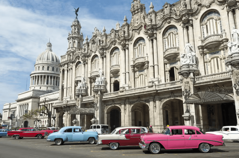 Private Tour of Havana — Guided tour and outdoor activity