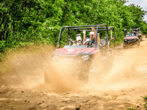 Punta Cana: Asombroso Recorrido En buggy En Macao Medio dia — Guided tour and outdoor activity