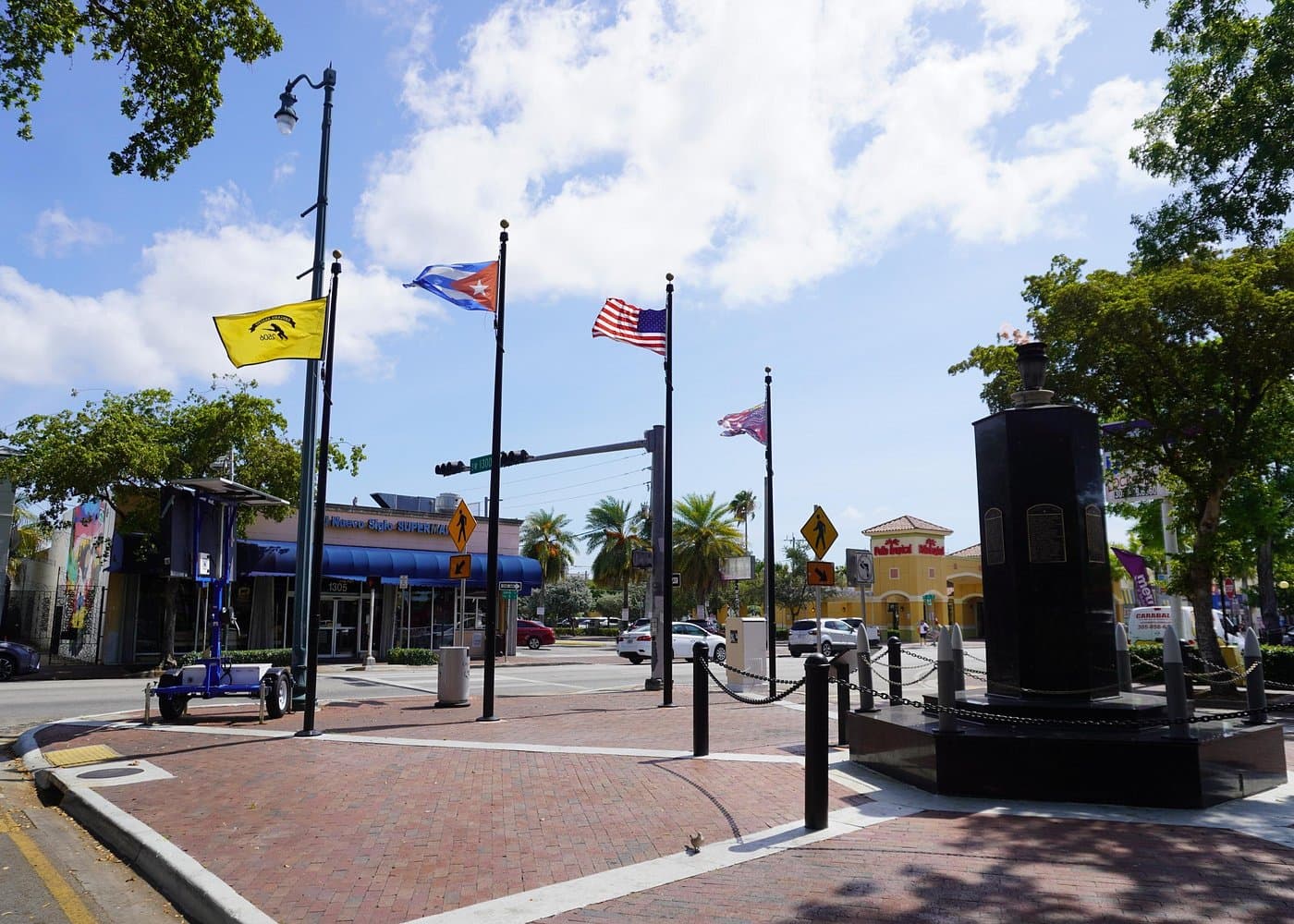 Little Havana Cultural and Tasting Tour — Guided tour and outdoor activity