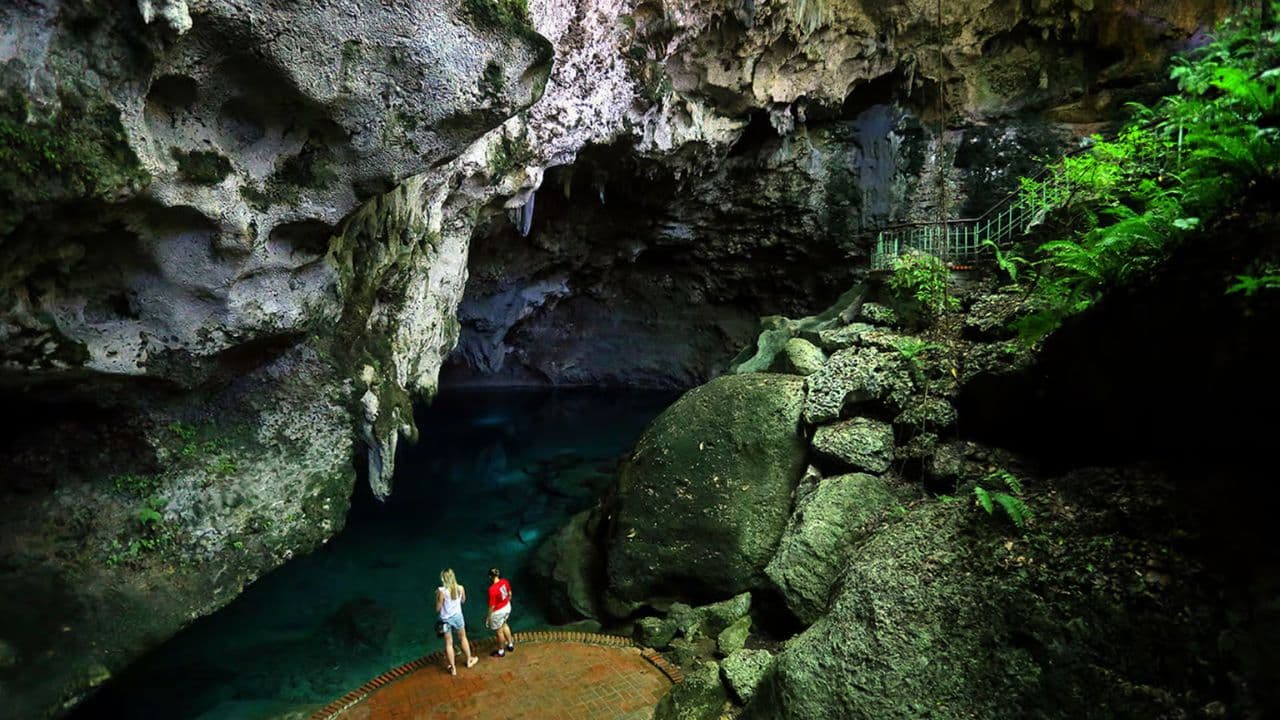 Santo Domingo: Three Eyes National Park Immersion — Guided tour and outdoor activity