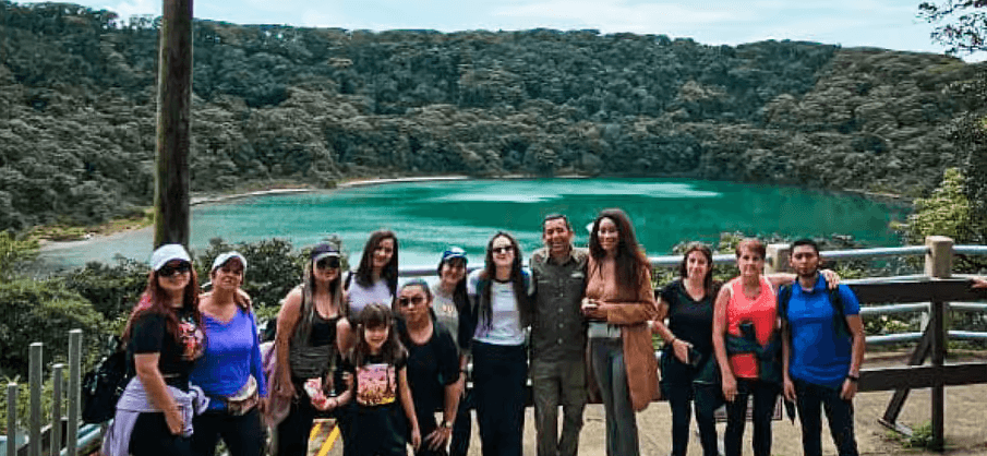 San José: Poás Volcano, La Paz Waterfall & Coffee Tasting — Guided tour and outdoor activity