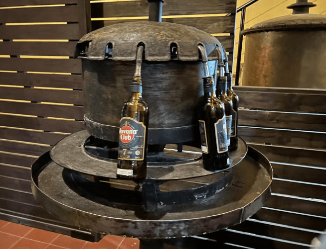 Havana Rum & Cigars Tour — Guided tour and outdoor activity