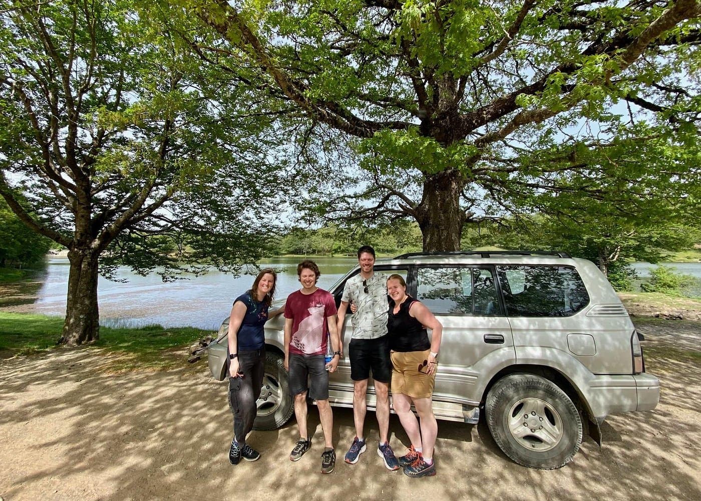 Cefalu-Ätna-Wild-Jeep-Erlebnis — Guided tour and outdoor activity