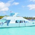 Saona Island: Beaches and Natural Pool Cruise with Lunch — Guided tour and outdoor activity