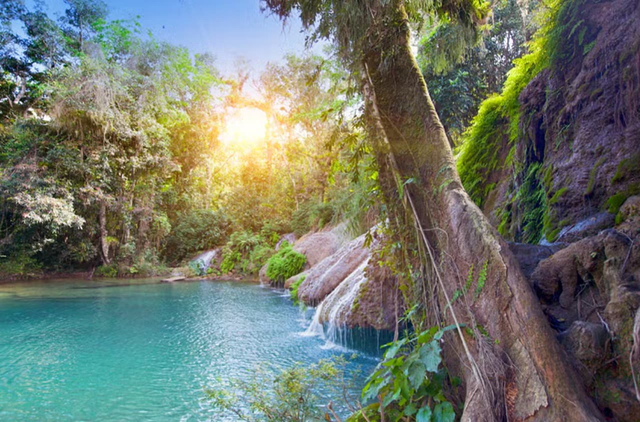 Soroa Waterfall Hiking Tour — Guided tour and outdoor activity
