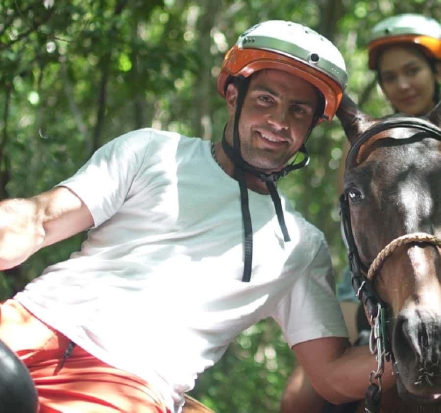 Swim Horse fom Punta Cana — Guided tour and outdoor activity