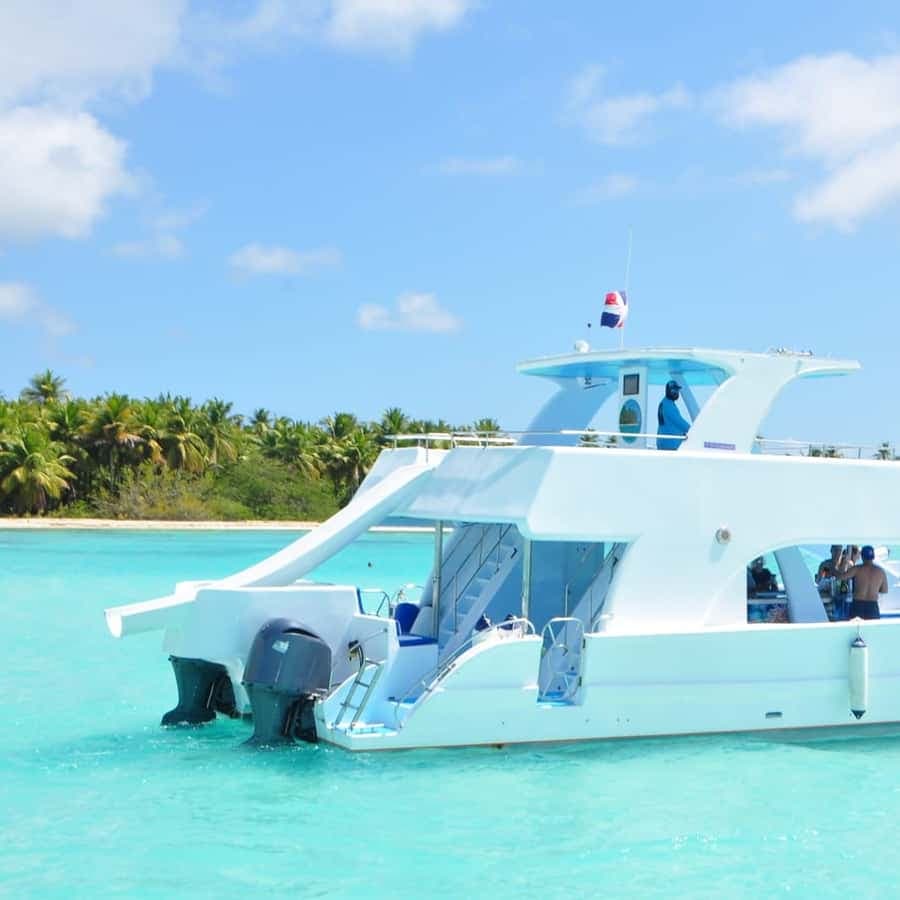 From Los Melones: Saona Island Day Trip with Lunch — Guided tour and outdoor activity