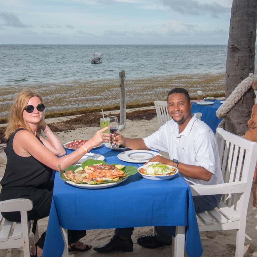 Punta Cana: Restaurant and Beach Club Tour with Transfer — Guided tour and outdoor activity