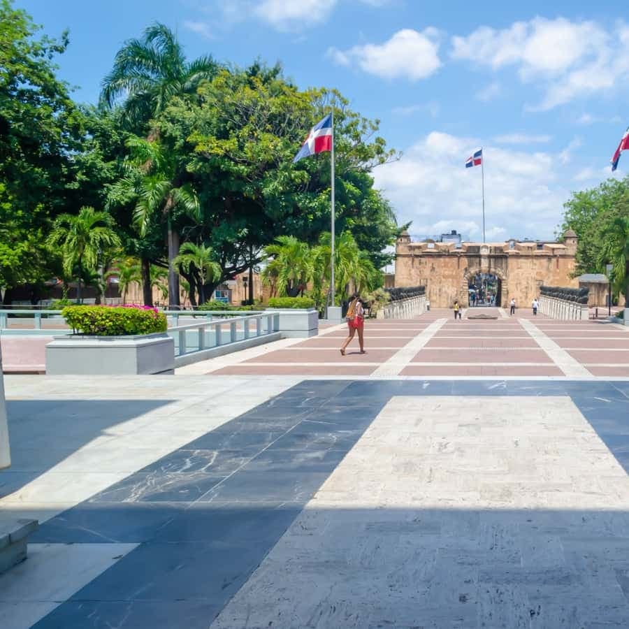 From Bávaro or Punta Cana: Santo Domingo Highlights Tour — Guided tour and outdoor activity