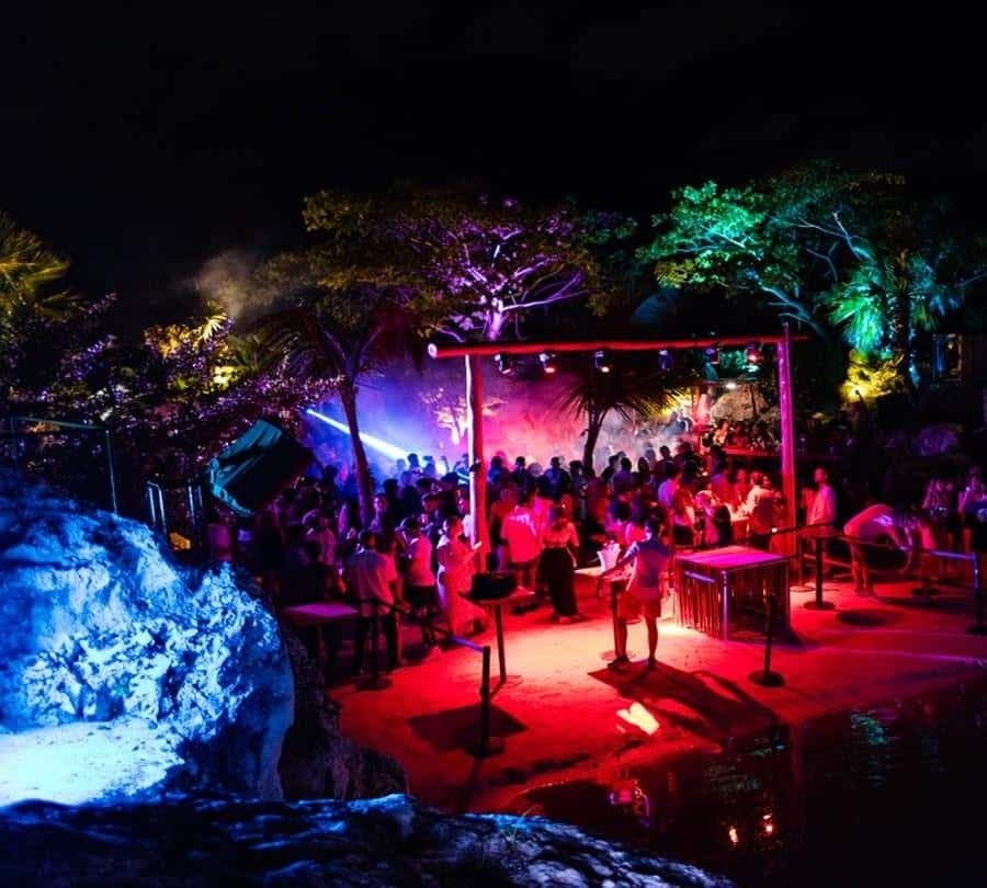 Punta Cana: Maroca Club Open Bar (Entry, Drinks & Transfers) — Guided tour and outdoor activity