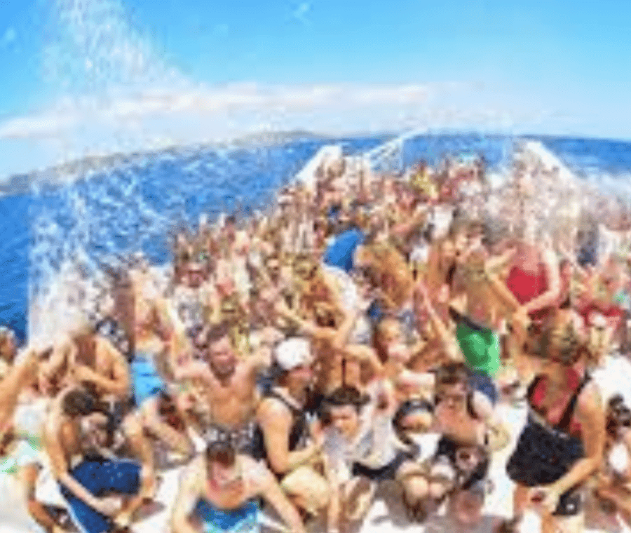 Punta Cana: Party Boat + Snorkeling Music Drink Fruit — Guided tour and outdoor activity