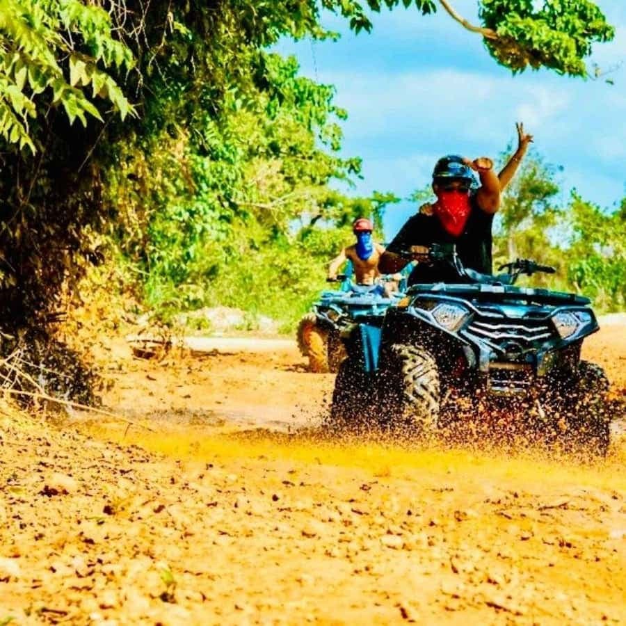 From Miches: Round Mountain and ATV Tour to Rice Factory — Guided tour and outdoor activity