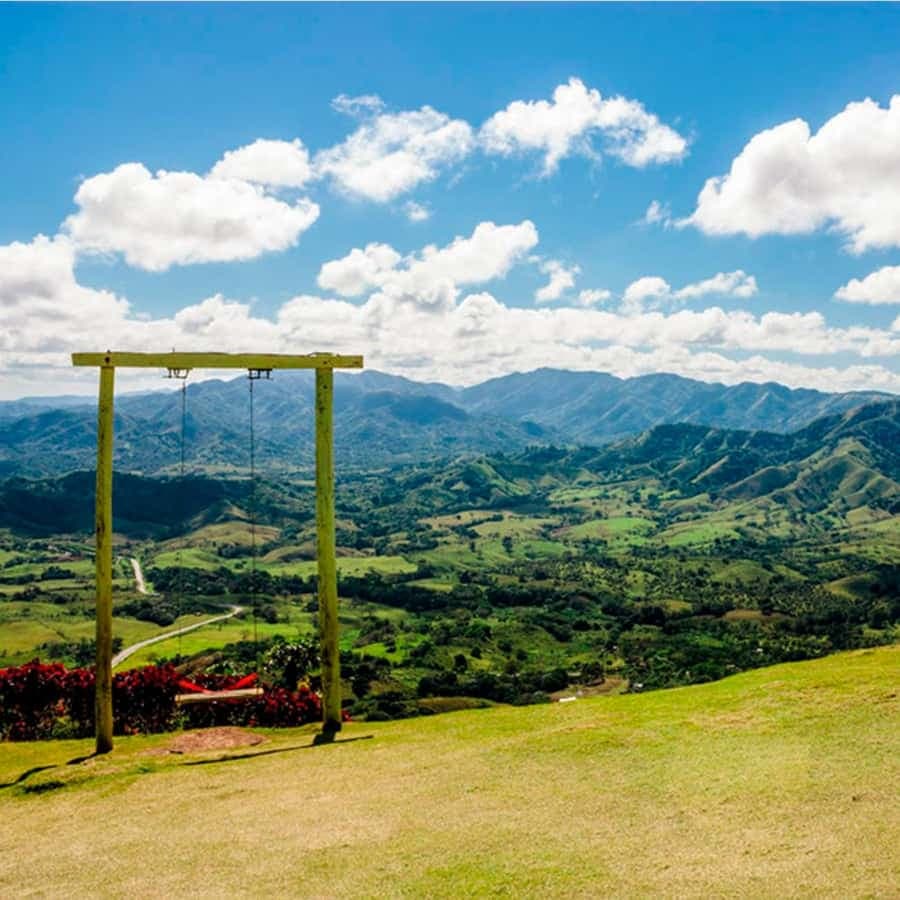 Punta Cana Montaña Redonda:Emerald Beach, Lunch, Small Group Private — Guided tour and outdoor activity