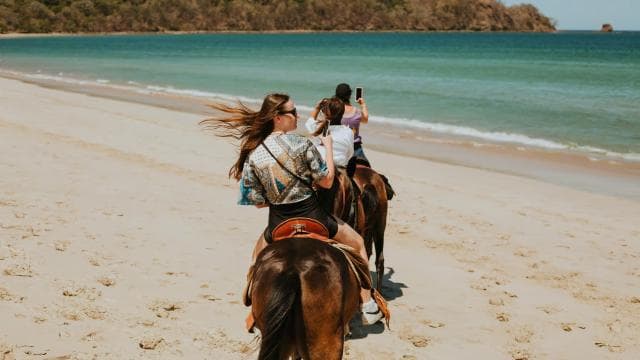 Wonderful horseback Beach and forest ride Brasilito Conchal — Guided tour and outdoor activity