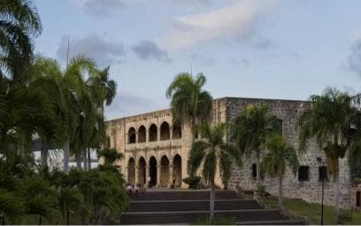 Punta Cana: Ganztagesausflug nach Santo Domingo mit Tickets und Mittagessen — Guided tour and outdoor activity
