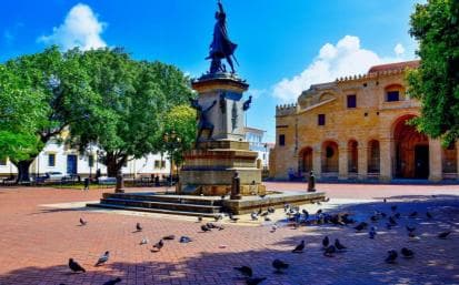 Punta Cana: Santo Domingo Full Day Trip With Tickets & Lunch — Guided tour and outdoor activity