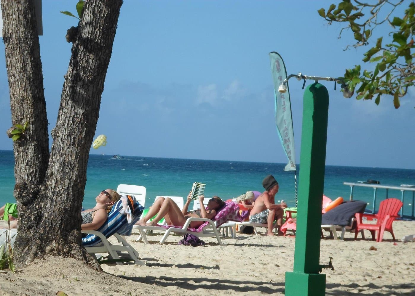 Montego Bay Pub Crawl To Negril and Rick's Cafe — Guided tour and outdoor activity