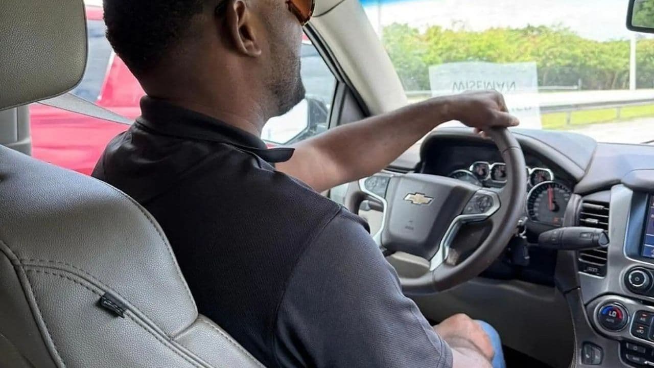 Private Transfer from Riu Republica to Punta Cana Airport — Guided tour and outdoor activity