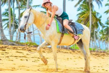 Punta Cana: Macao Beach & Forest Horseback Riding Tour — Guided tour and outdoor activity