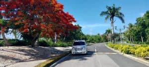 Private Transfer from Grand Palladium PC to SDQ Airport — Guided tour and outdoor activity